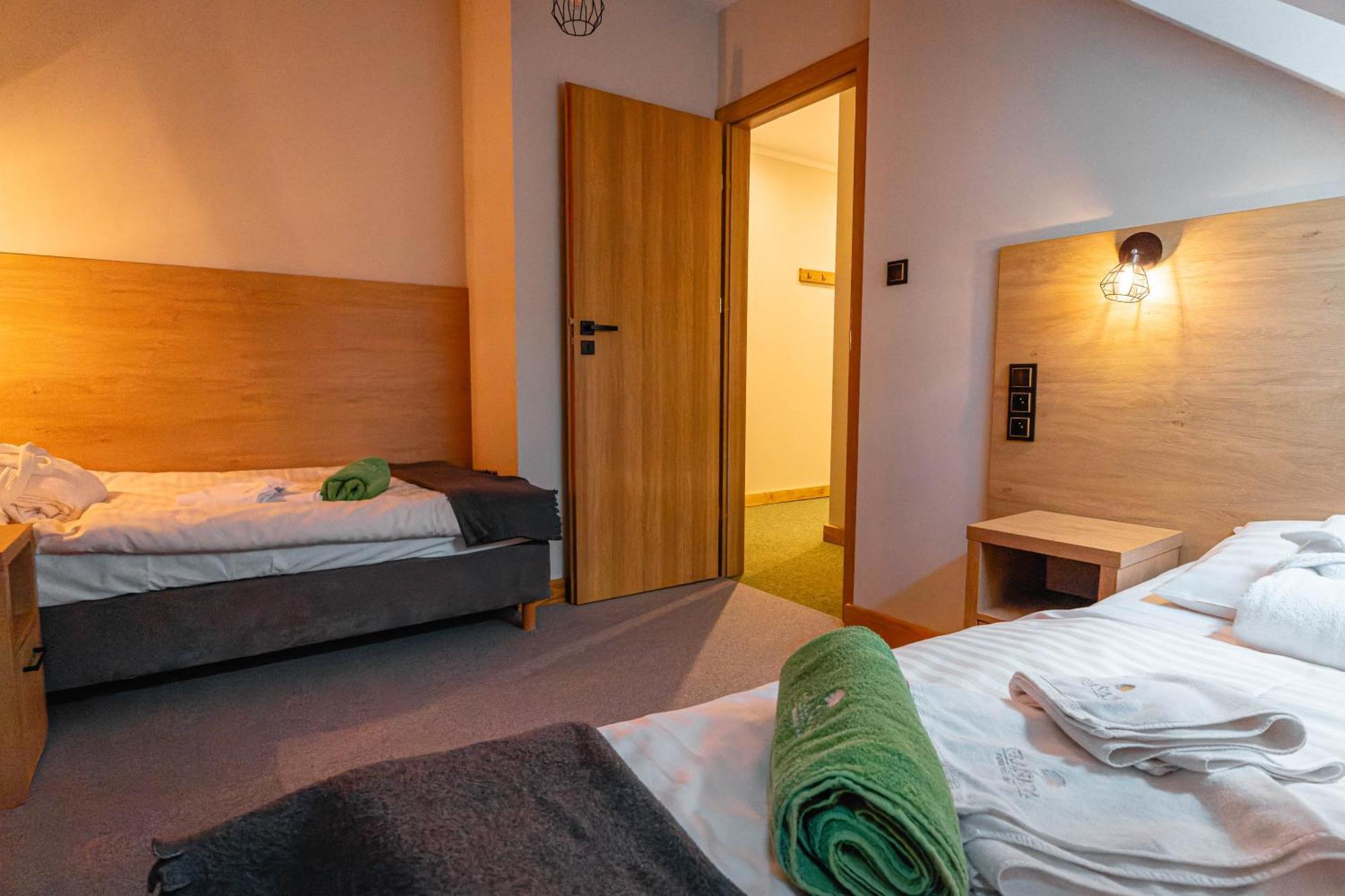 Granada Pensjonat & Spa Duszniki Zdrój Esterno foto